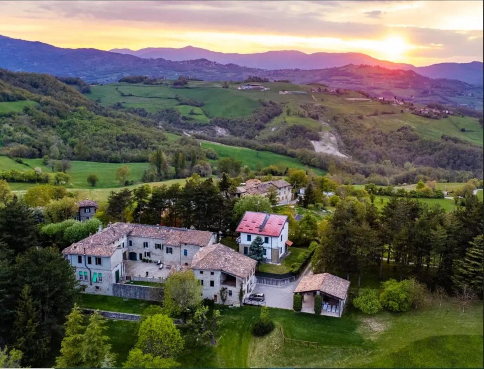 La Corte Bonomini Bed & Breakfast Neviano degli Arduini Exterior photo